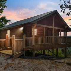 River Views, Sleeps 2, Hot Tub