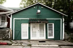 Texaco Bungalette: Historic Loop, Walk Downtown!