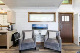 Luxury King Suite, River Views