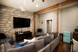 Eclectic Upper Loft Downtown