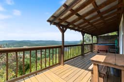 Cabin w/Views, Hot Tub, Sleeps 4