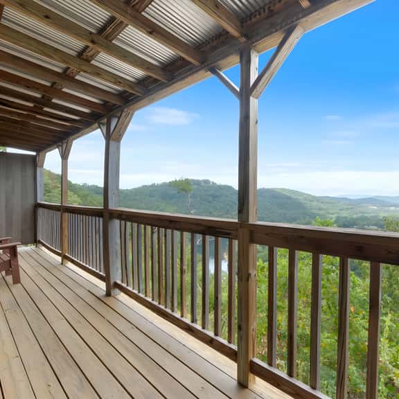 Luxury King Suite, River Views - Image 1