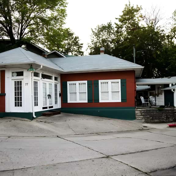 Texaco Bungalow: Historic Loop, Walk Downtown! - Image 1