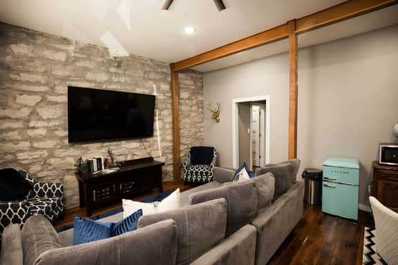 Eclectic Upper Loft Downtown