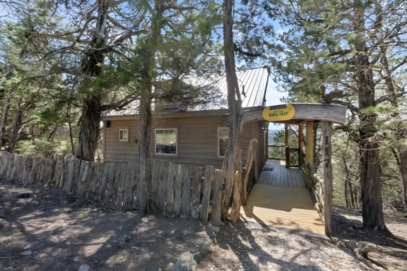 River Views, Rustic Cabin for 2