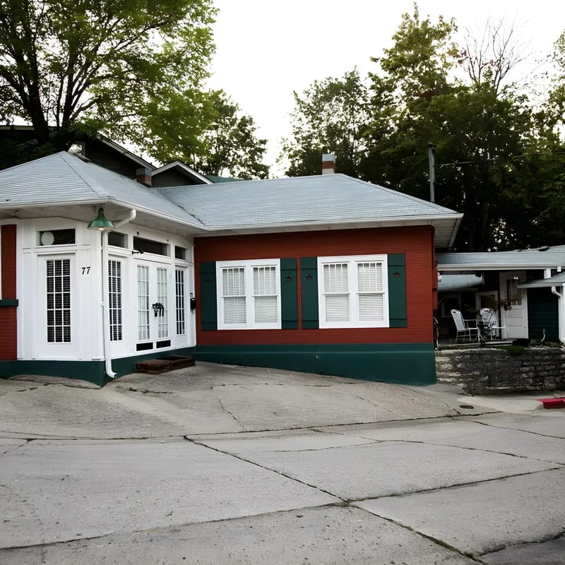 Texaco Bungalow: Historic Loop, Walk Downtown!
